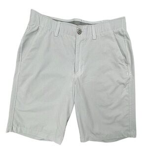 Under Armour- Golf‎ shorts- 32